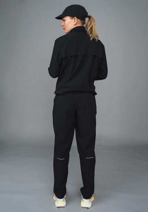 DOXA Run UNS RERUN TRACK PANTS Pant Black 02