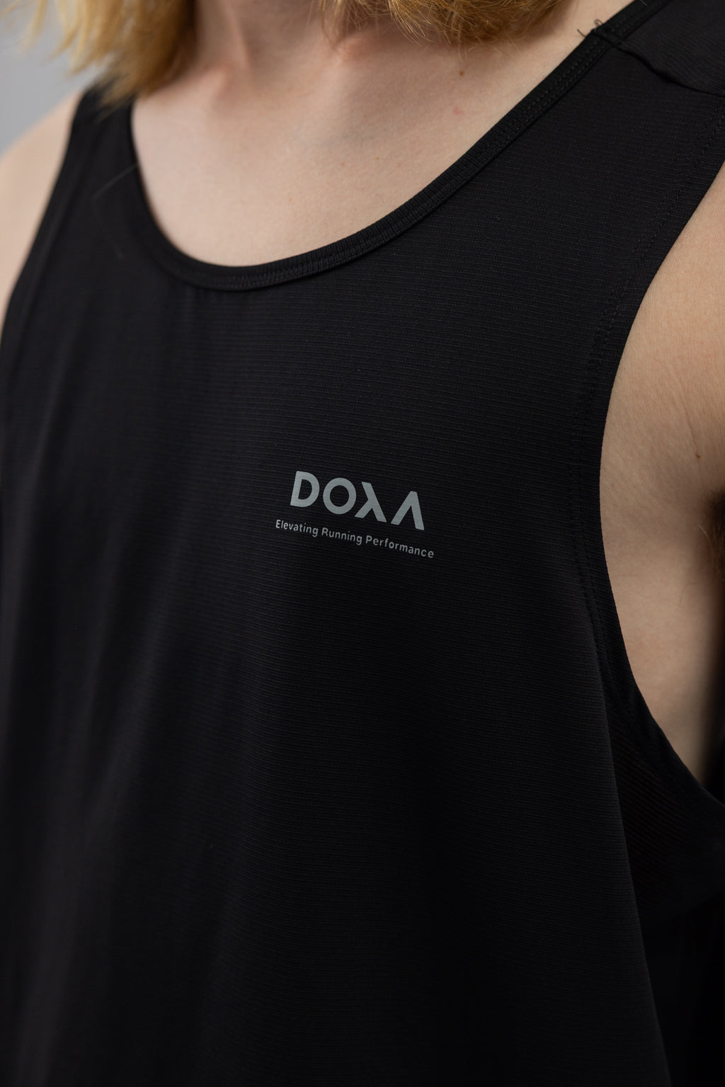 DOXA RUN ApS MENS RERUN SINGLET Singlet Black 02