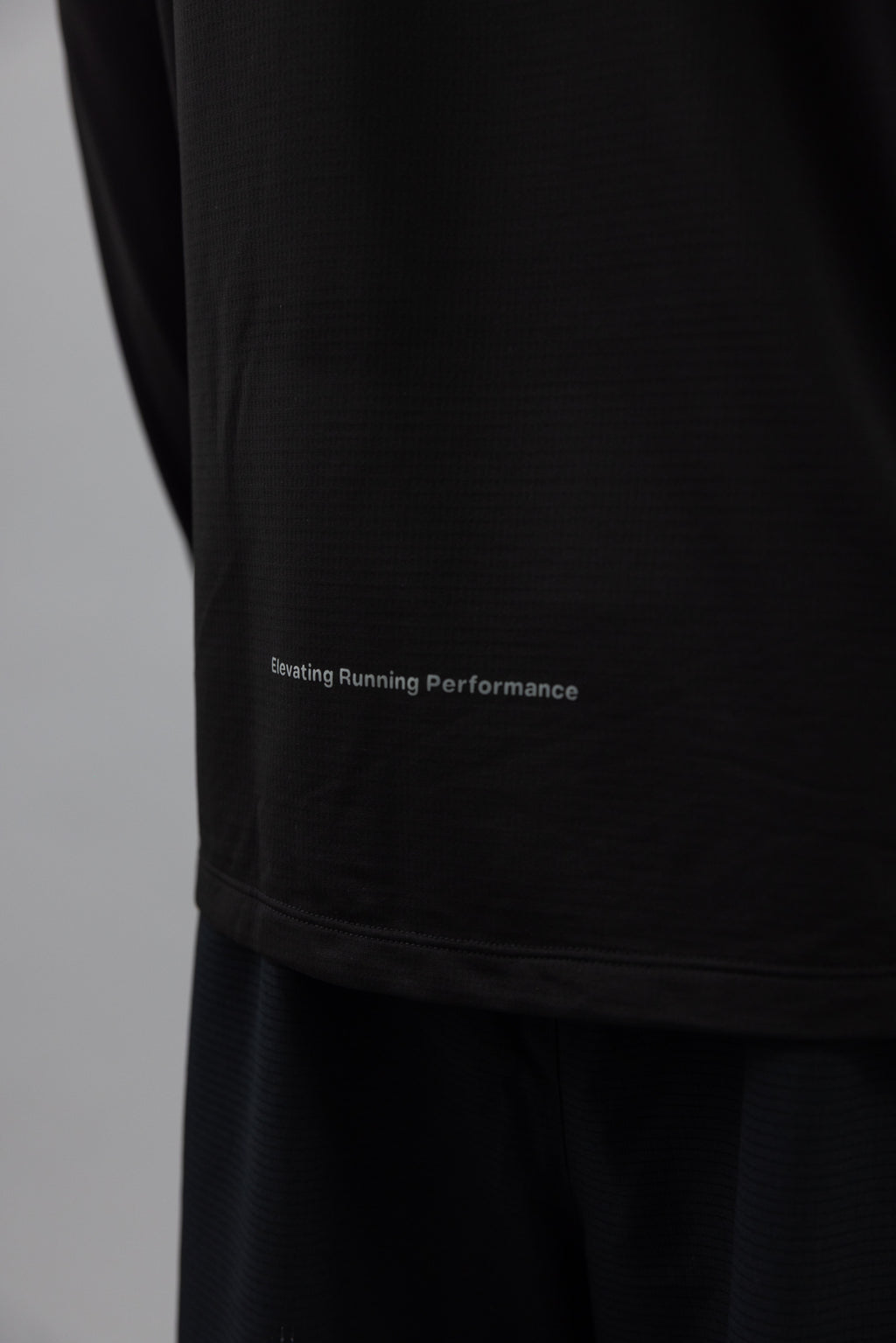 DOXA RUN ApS MNS THERMAL HALF ZIP Tee LS Black 02