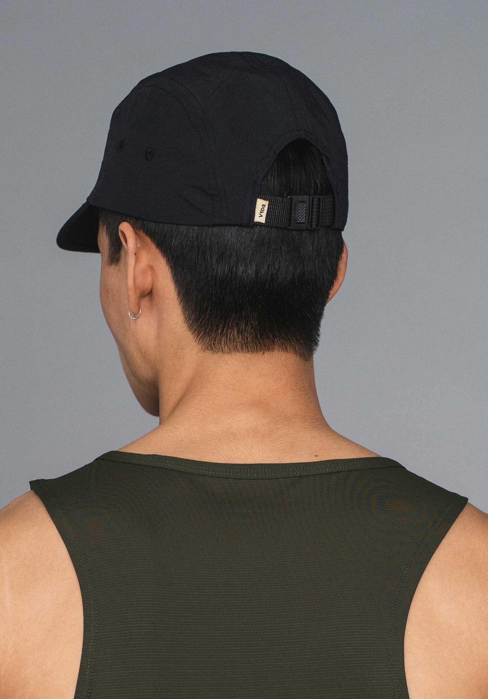DOXA RUN ApS UNS RERUN 5-PANEL CAP Acc. Black 02