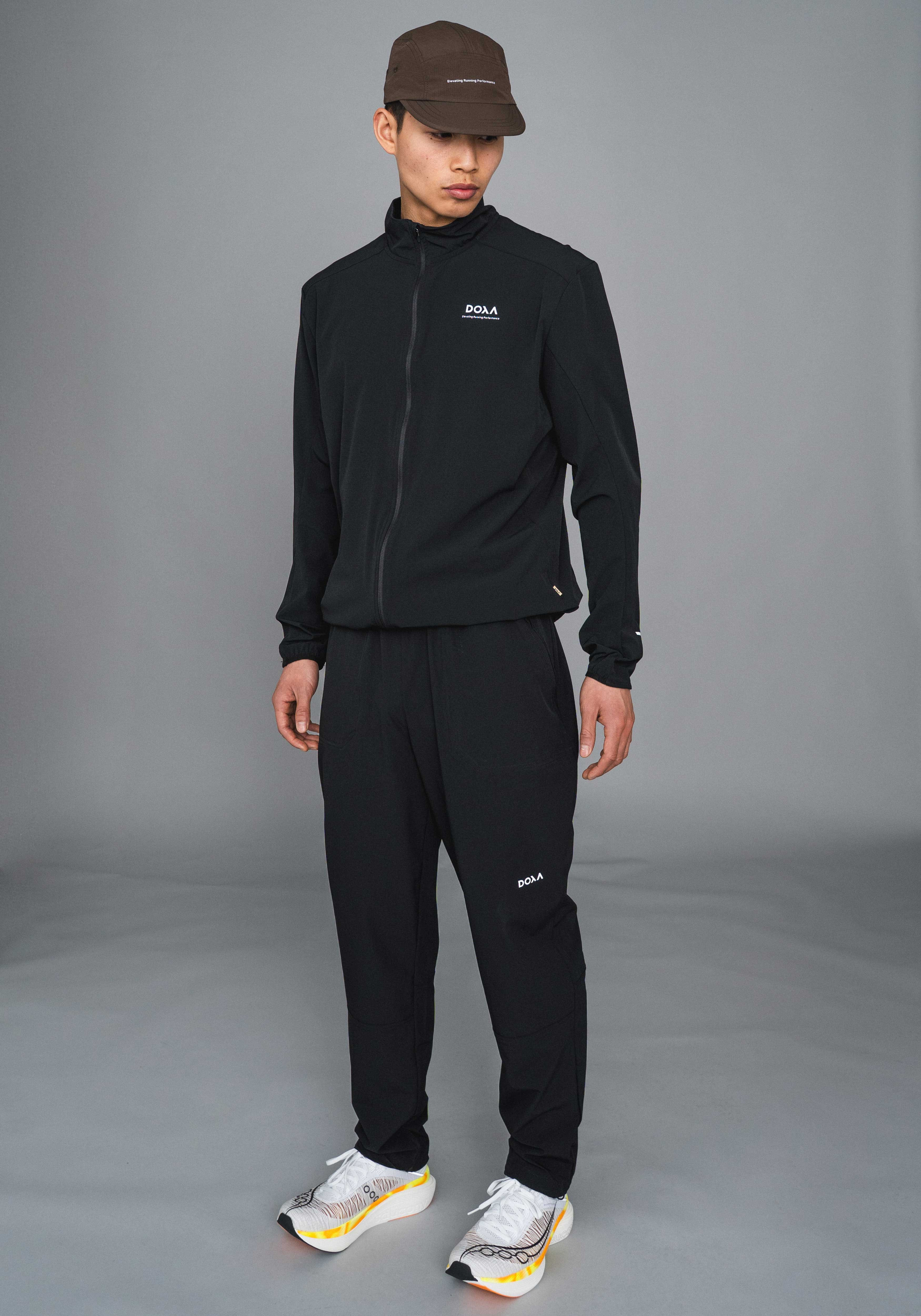 UNS RERUN TRACK PANTS - Black – DOXARUN