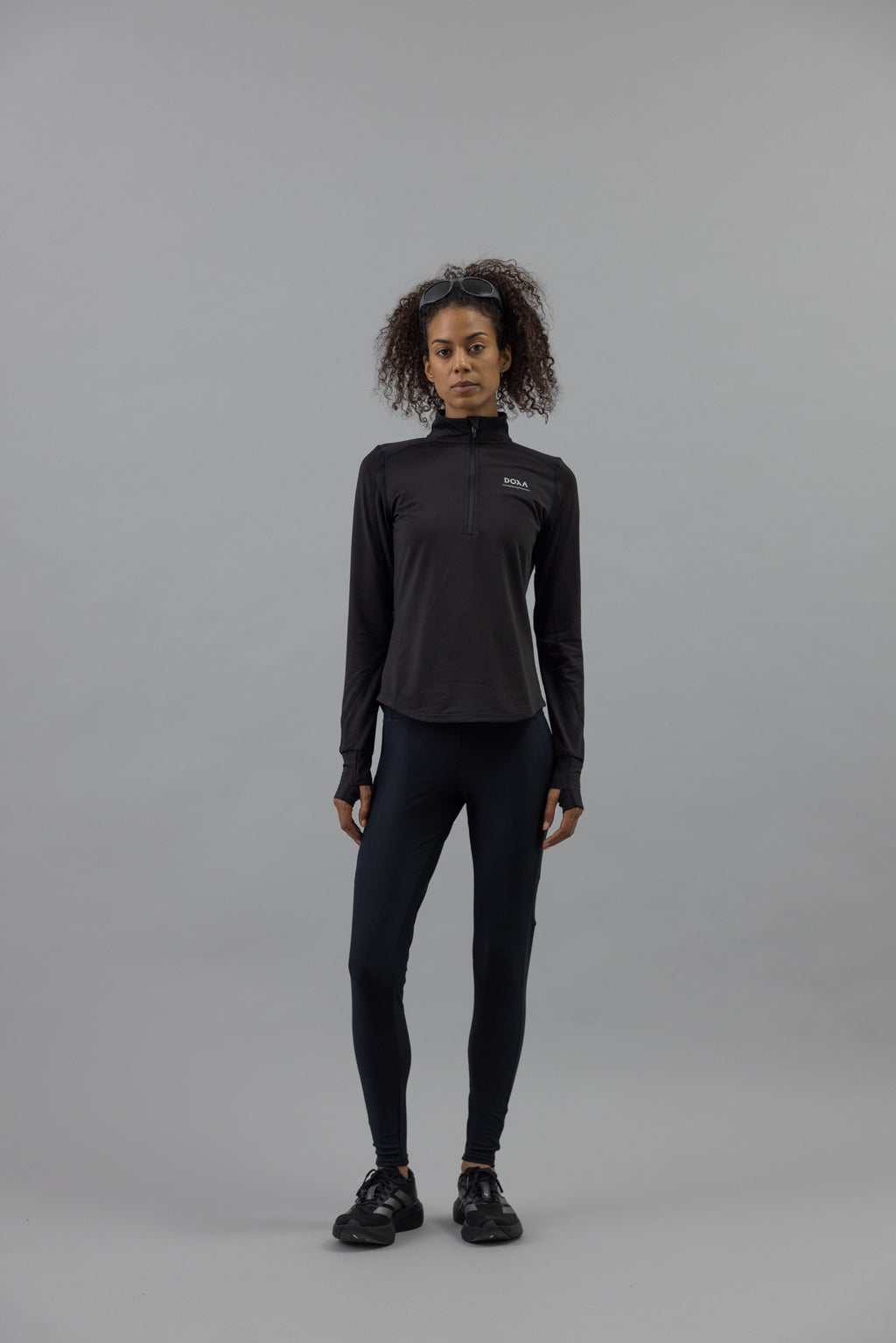 DOXA RUN ApS WNS THERMAL HALF ZIP Tee LS Black 02