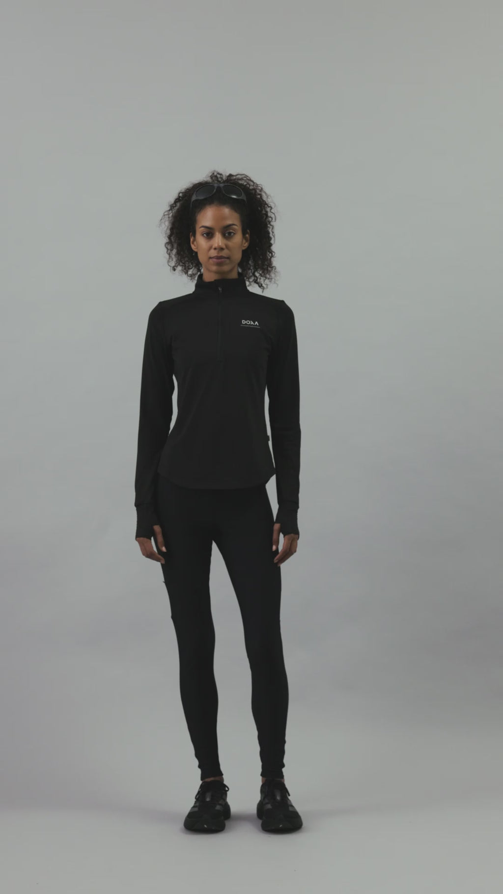 DOXA RUN ApS WOMENS THERMAL HALF ZIP Tee LS Black 02