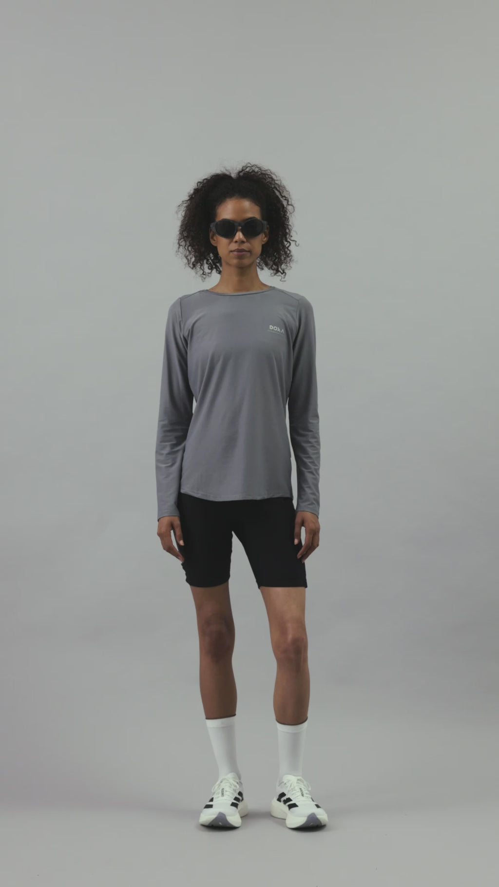 DOXA RUN ApS WOMENS RERUN TEE LS Tee LS Rhino 04